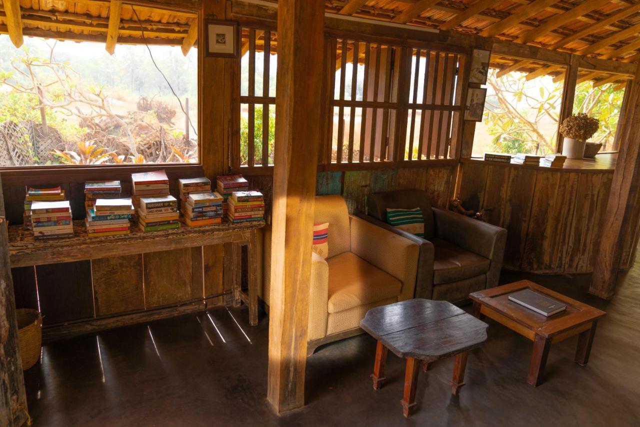 The Artist Cottages Morjim Luaran gambar